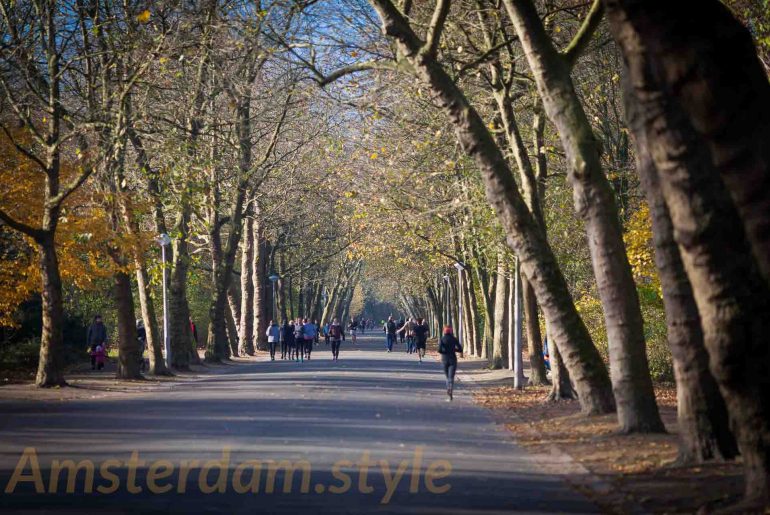 Amsterdam Vondenpark à vélo